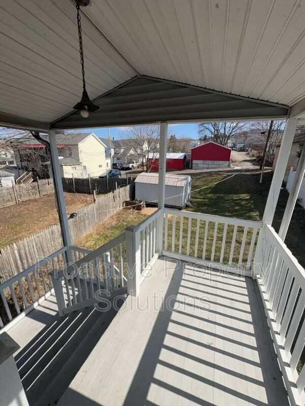 1413 Prospect Ave #2 - Photo 2 of 12