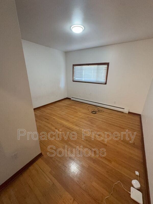 1413 Prospect Ave #2 - Photo 4 of 12