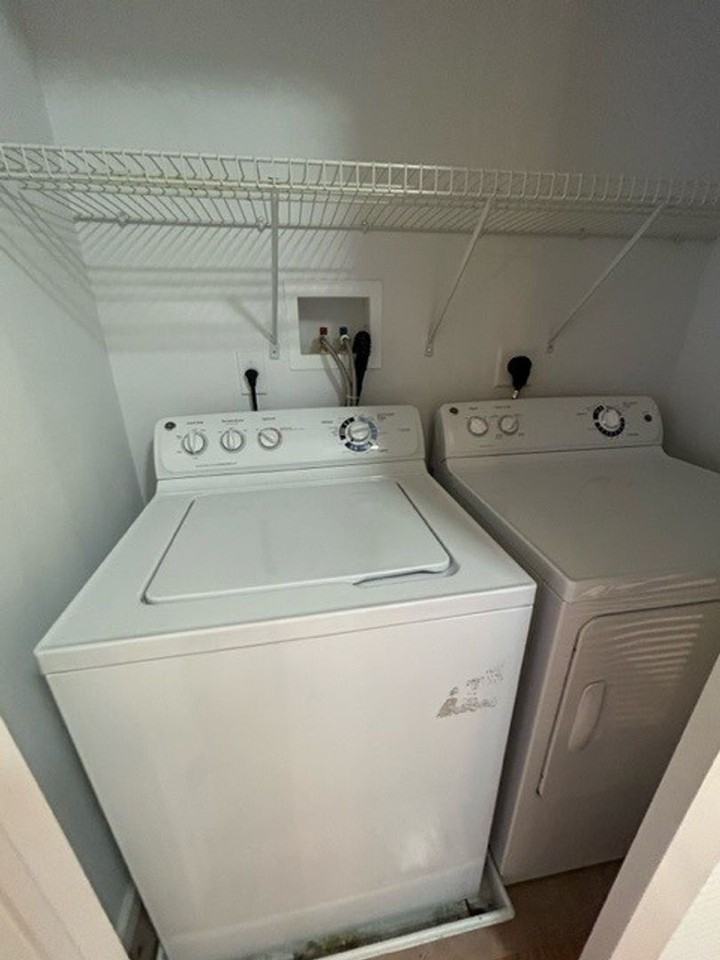 15 W Main St - Photo 5 of 14