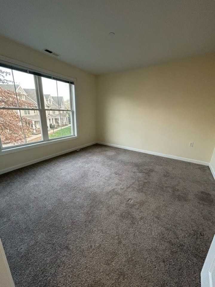 15 W Main St - Photo 6 of 14