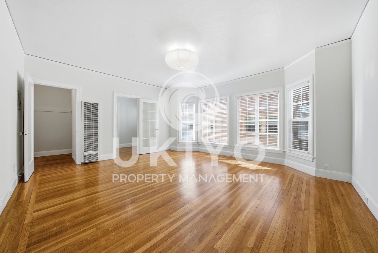 450 Lee Street - Photo 2 of 46