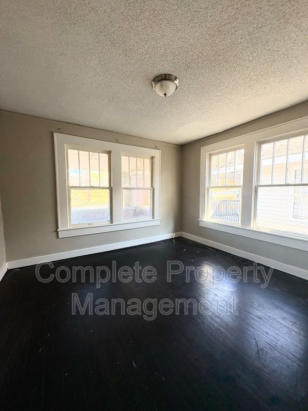512 81st St S - Photo 7 of 13
