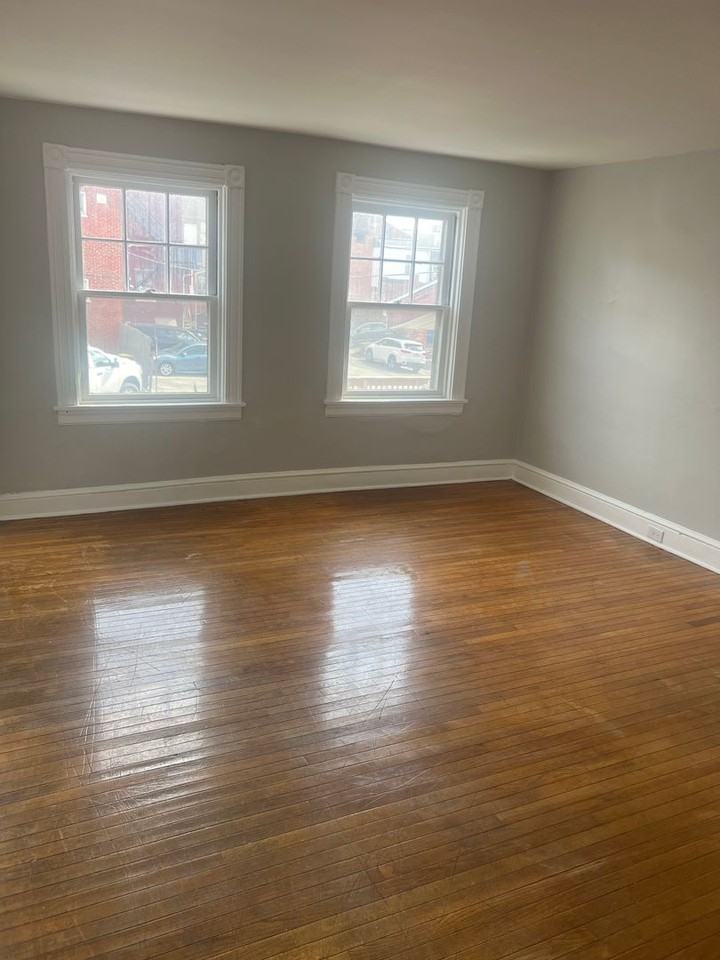 229 N Christian St - Photo 7 of 9