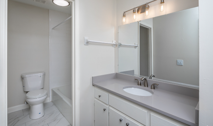 Western Hills Apartments - Photo 5 of 50