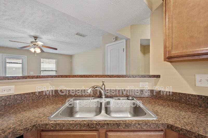 3048 Burnt Pine Dr - Photo 6 of 27