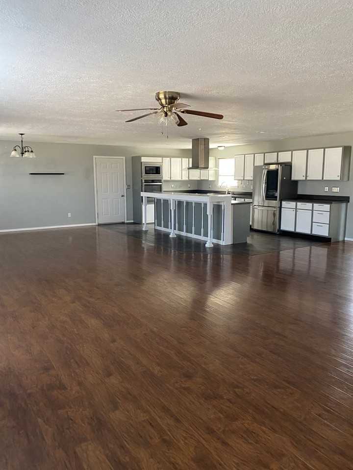 17100 Lensman Rd - Photo 3 of 27