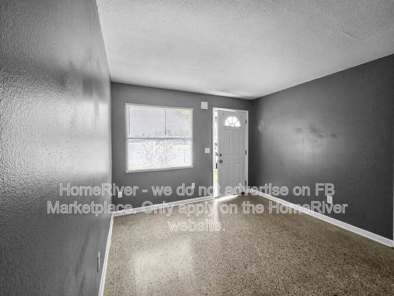 1853 Baylor Ct - Photo 5 of 25