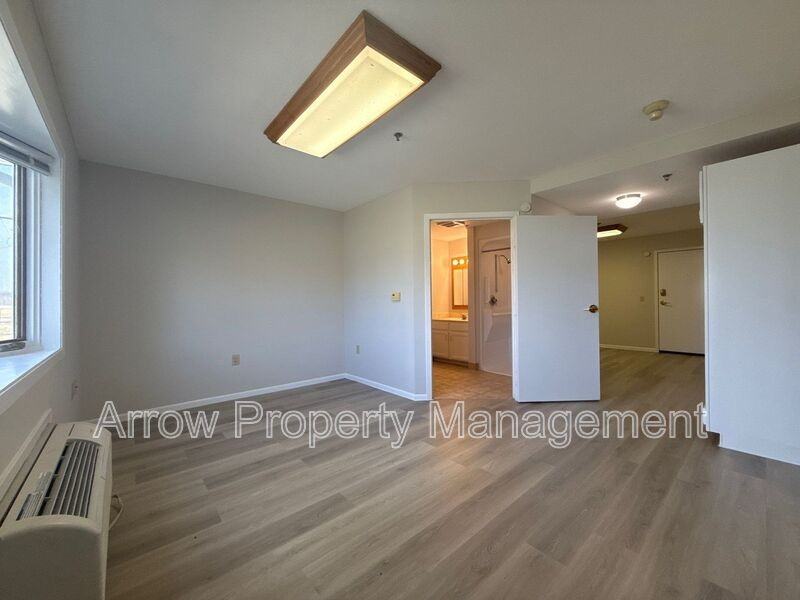 180 Poppe Dr - Photo 3 of 9