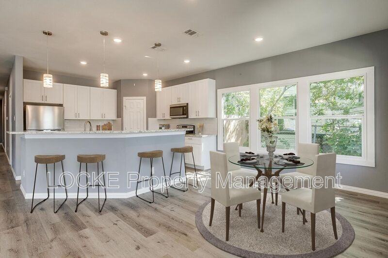 1117 E Cantey St - Photo 5 of 26