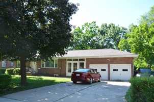 featured image of 1320 1/2 Broad St