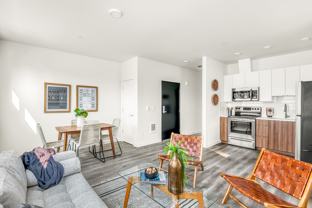 6712 N Montana Avenue - Photo 1 of 1