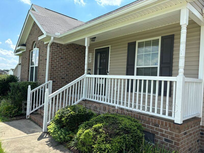 103 Kestrel Ct - Photo 2 of 16