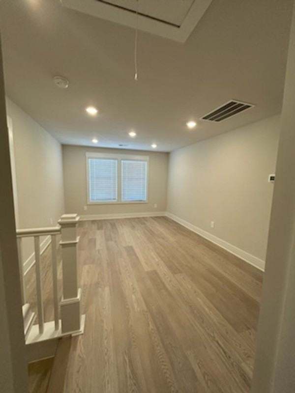 128 Willoughby Way - Photo 6 of 11