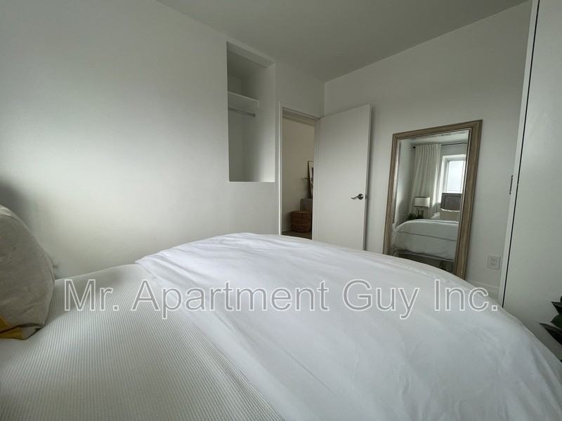 1284 Fennell Ave E #6 - Photo 5 of 18