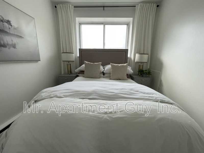 1284 Fennell Ave E #6 - Photo 6 of 18