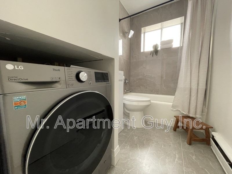 1284 Fennell Ave E #6 - Photo 7 of 18