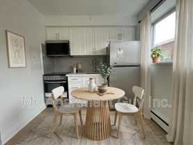 1284 Fennell Ave E #4 - Photo 1 of 1