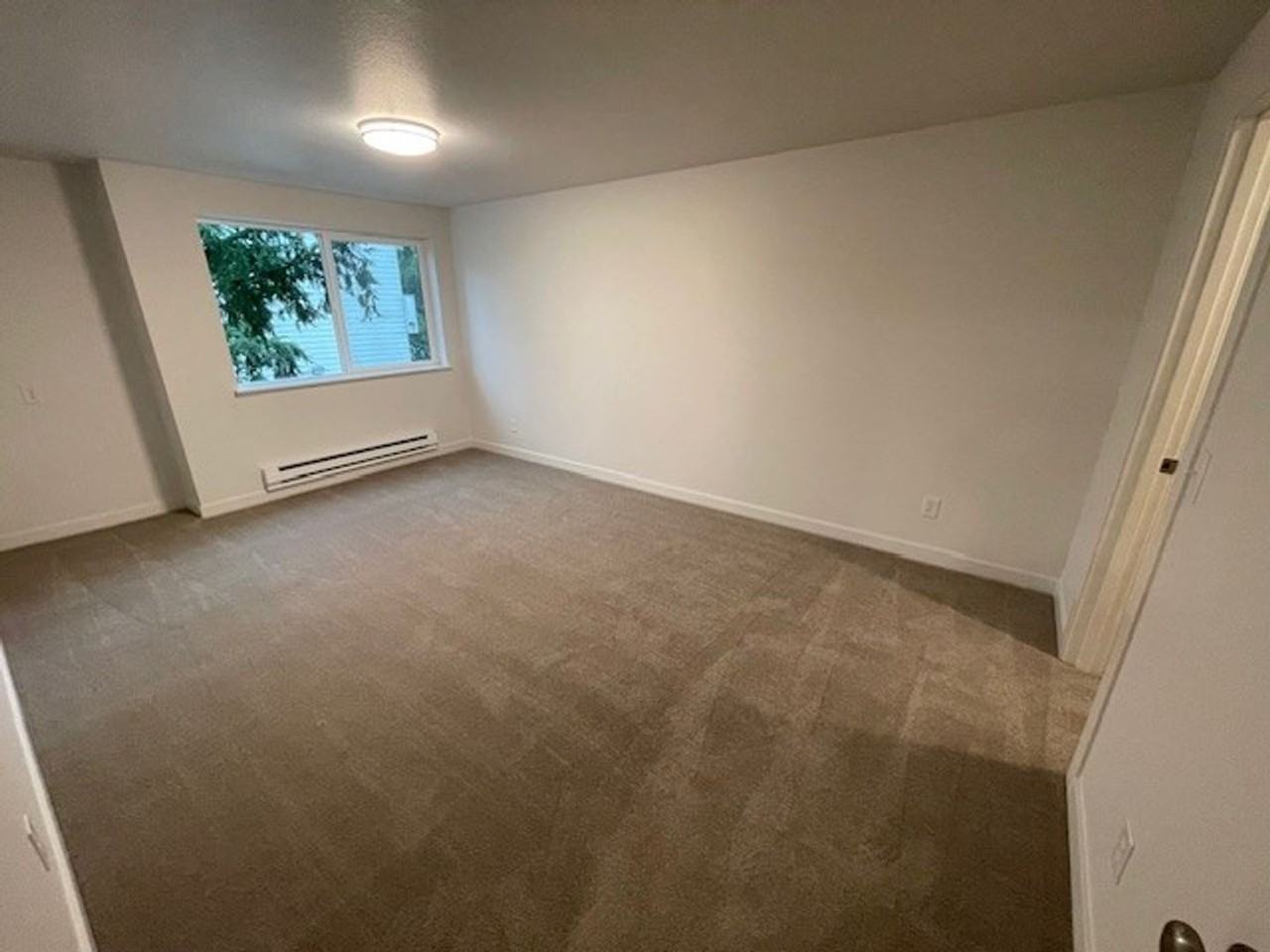 (4K) Kimberly Apartments - Photo 6 of 40