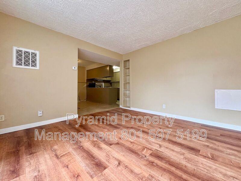 353 S St #7 - Photo 6 of 15