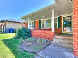 featured image of 1732 Carlisle Rd