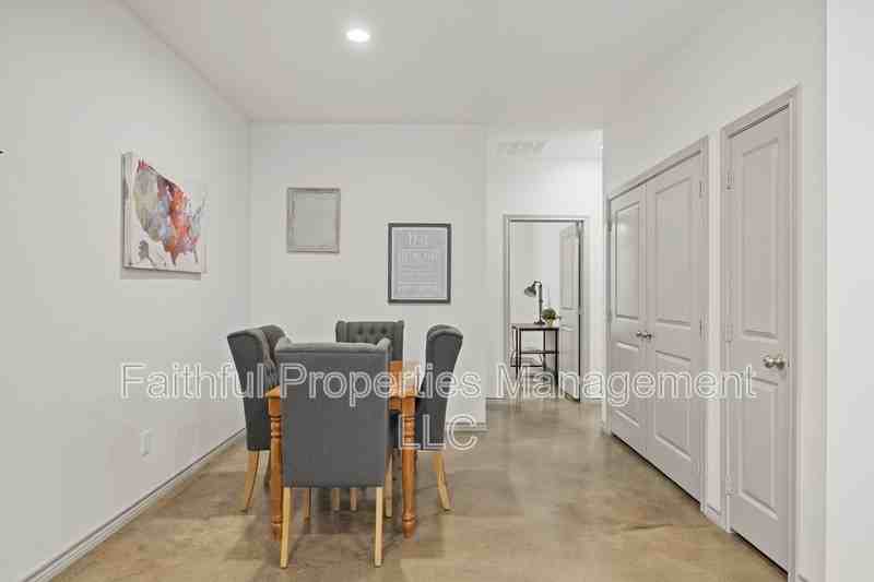 14235 Circle Dr - Photo 5 of 10