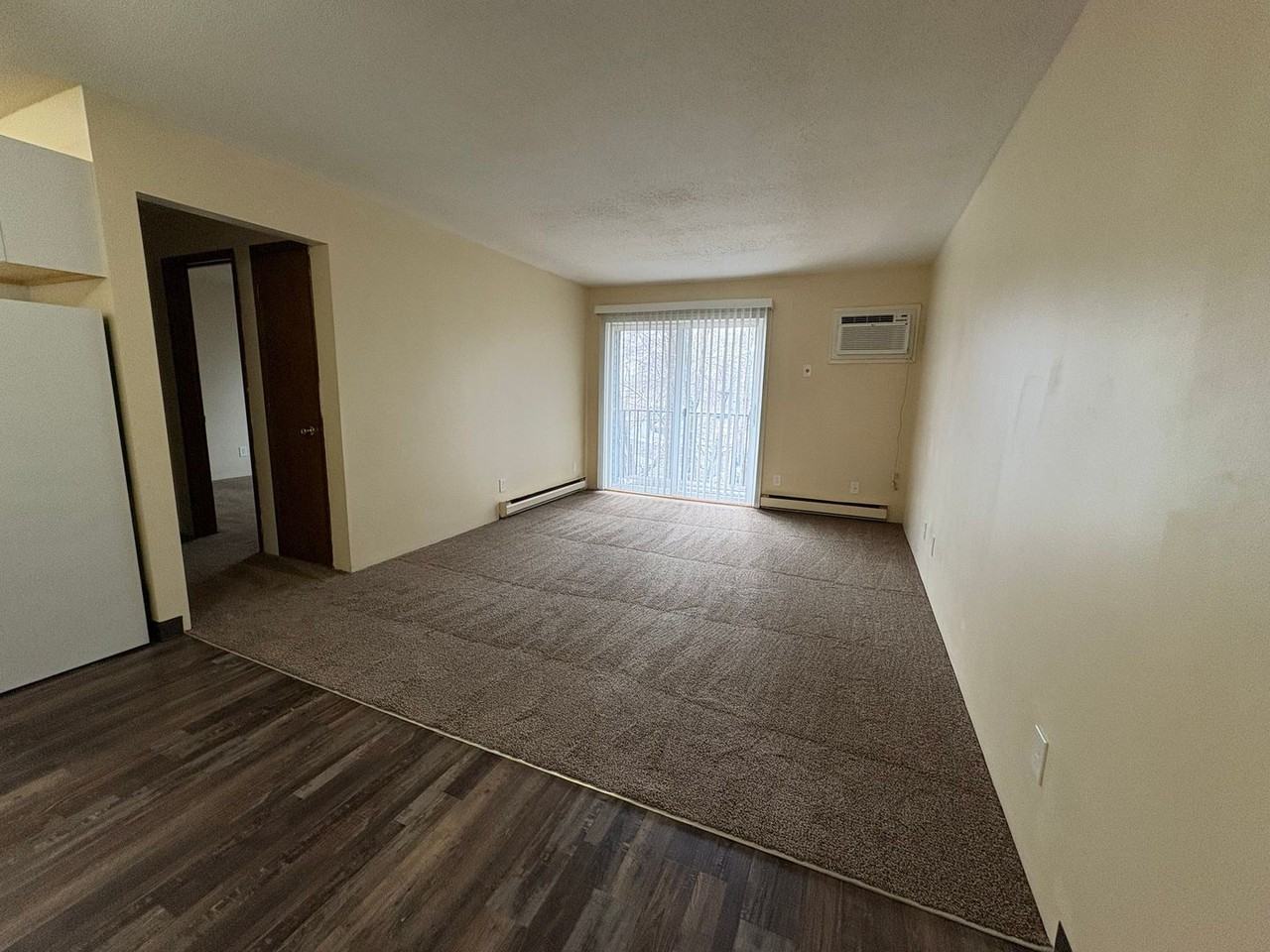Wedgewood Apartments - Photo 2 of 18