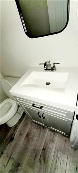 1570 Barkley Ln - Photo 7 of 18