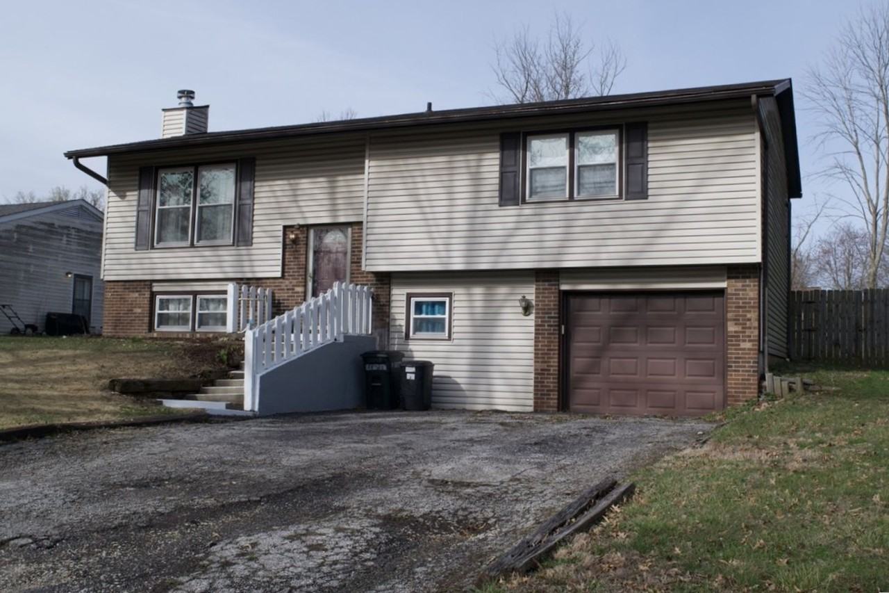 61 N Broadview Ct - Photo 2 of 43