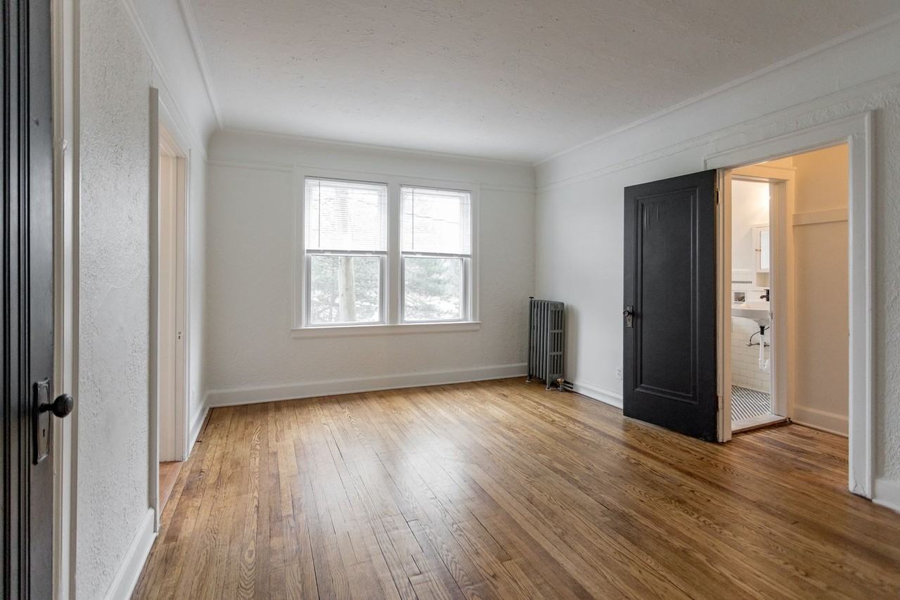 Glynn Court Apartments - Photo 6 of 37