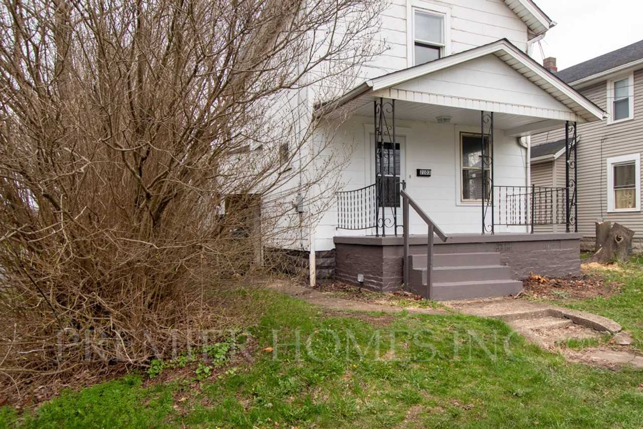 2103 17th St Ne - Photo 2 of 18