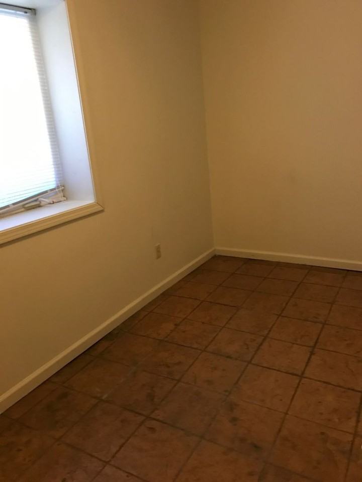 COL401 - Photo 7 of 21