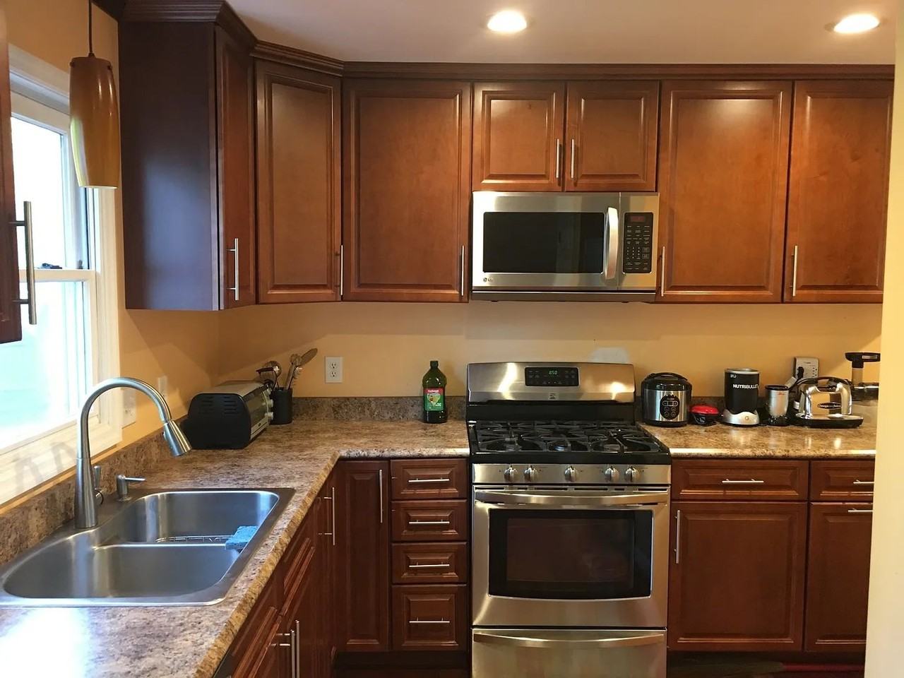 35 Windrose Way - Photo 2 of 14