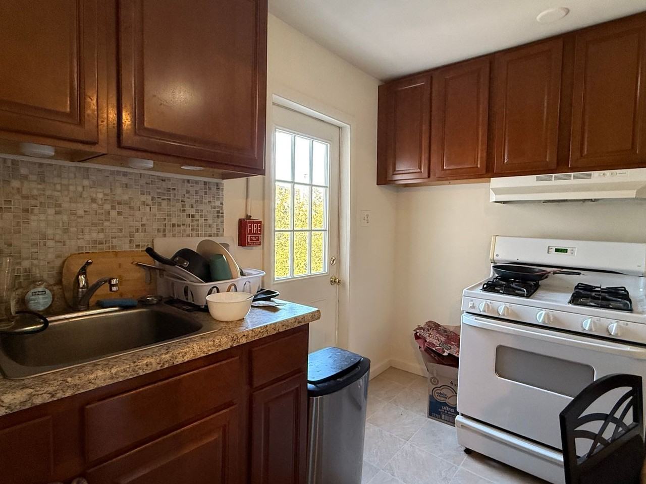 133 E Market St Fl B - Photo 2 of 7