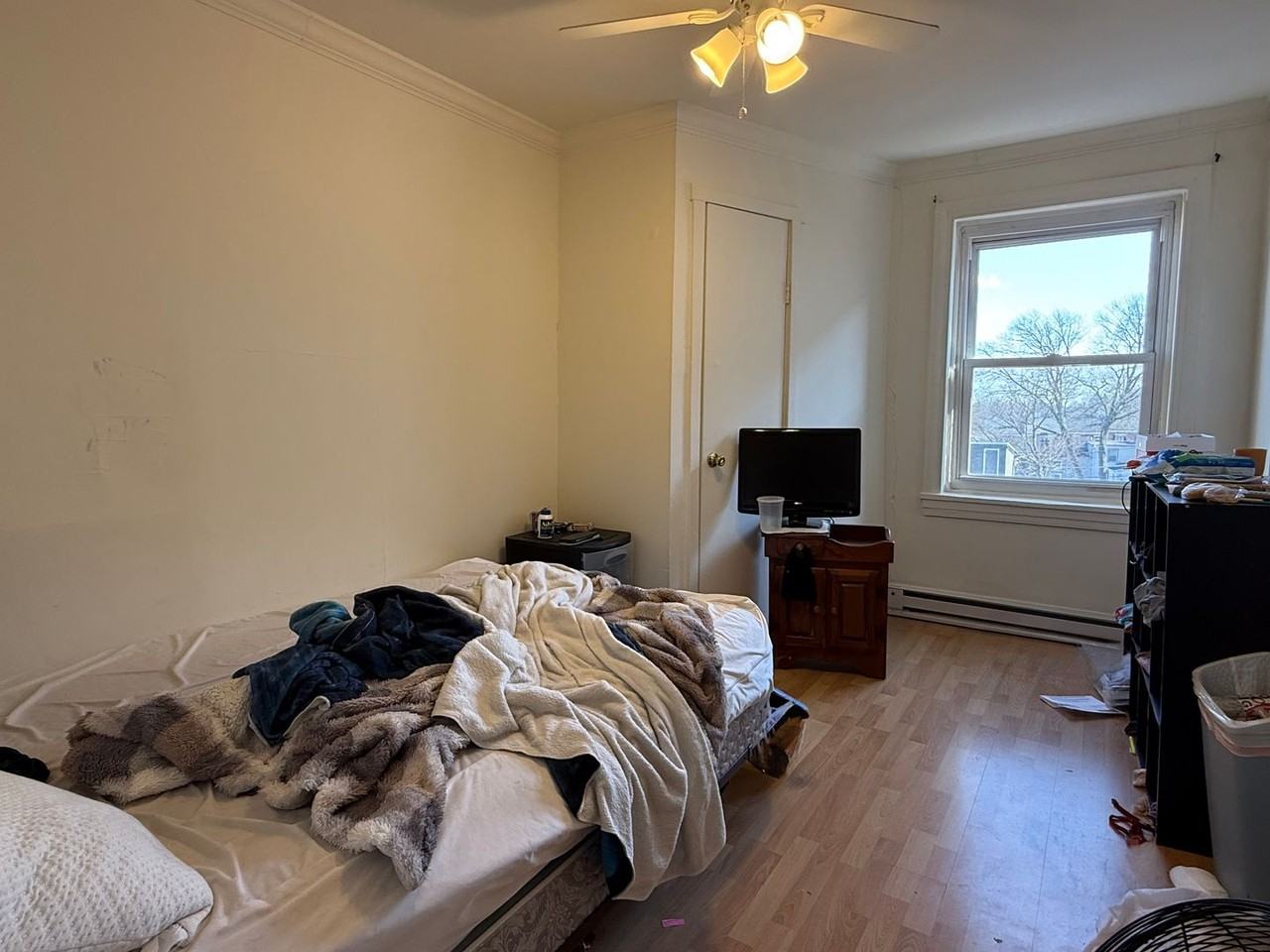 133 E Market St Fl B - Photo 7 of 7