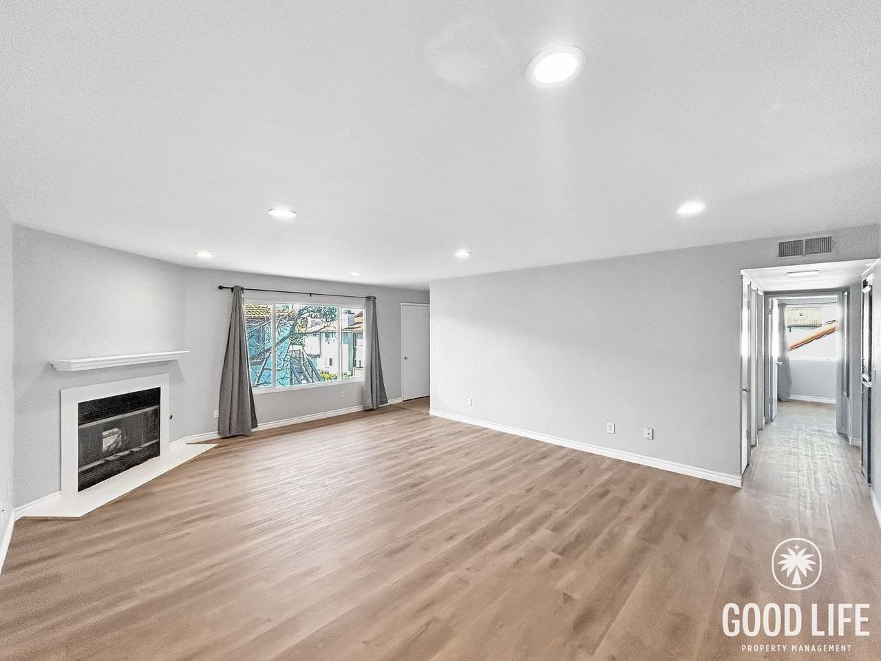 10246 Norma Gardens Dr #8 - Photo 4 of 18