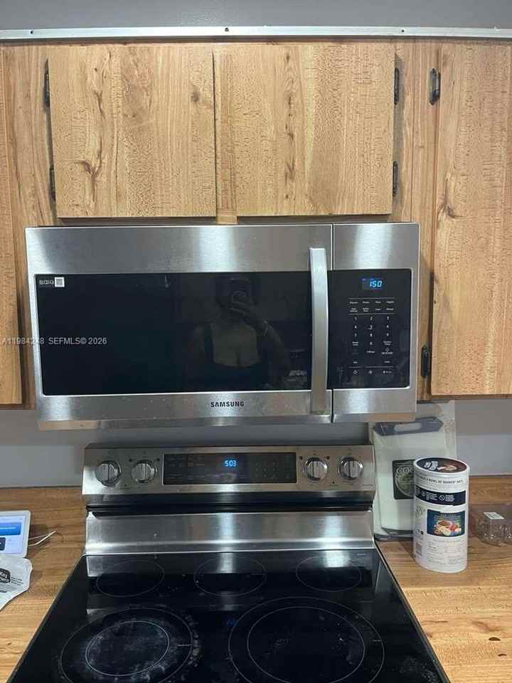 9787 Riverside Dr #4