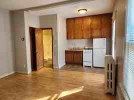 featured image of 1552 Edmund Ave