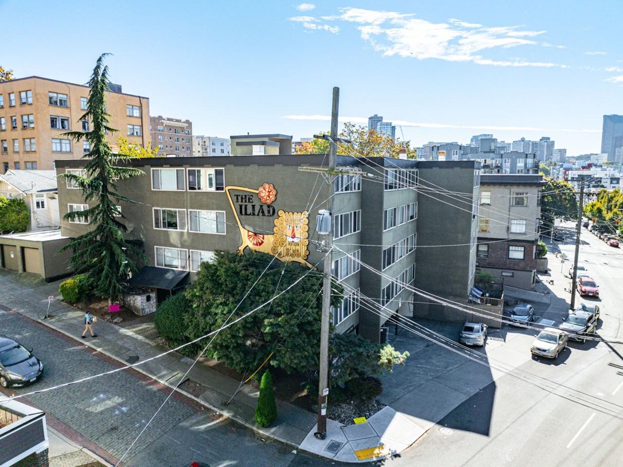 Iliad Apartments - Photo 2 of 6