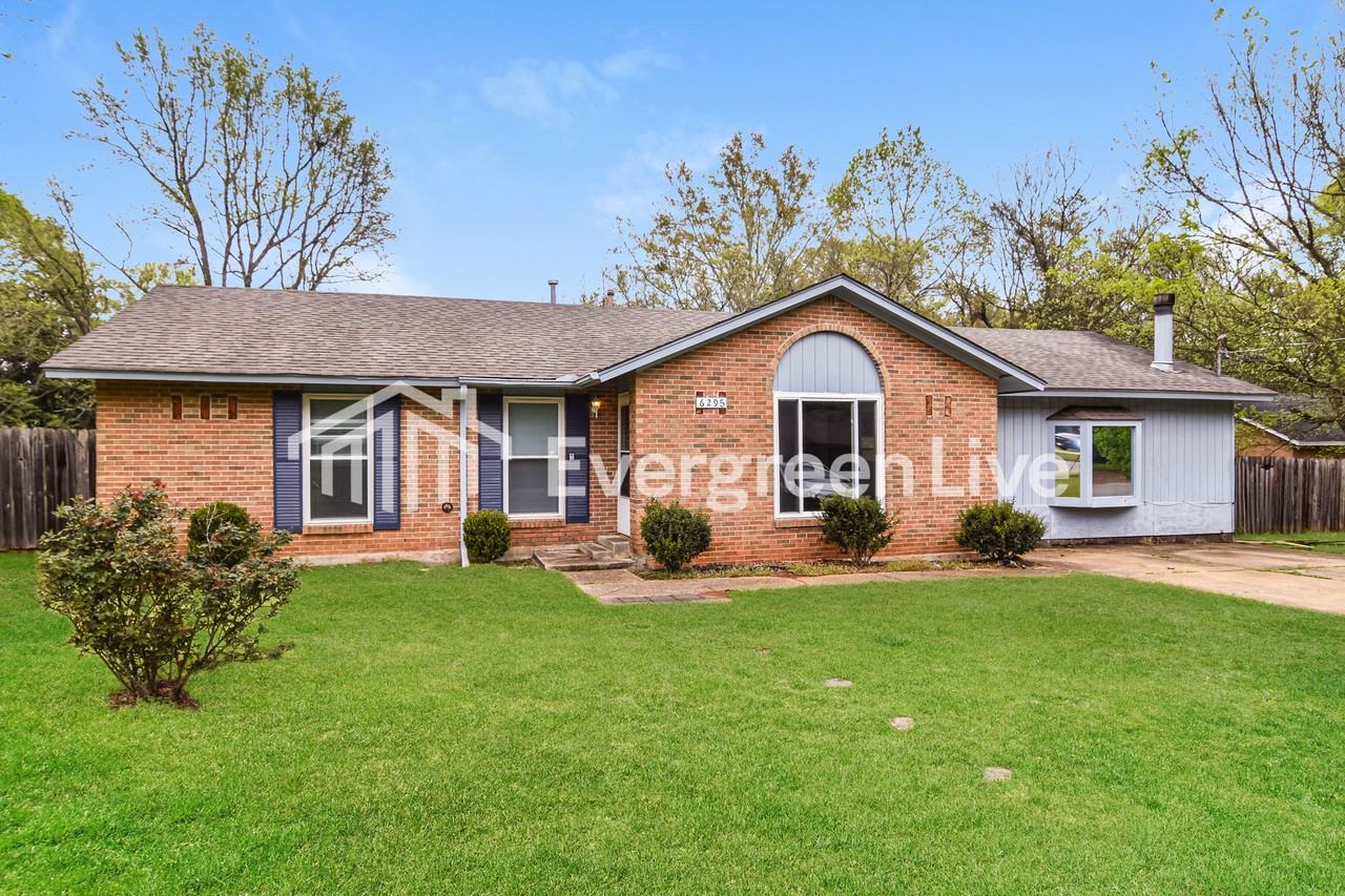 6295 Nature Dr - Photo 3 of 15