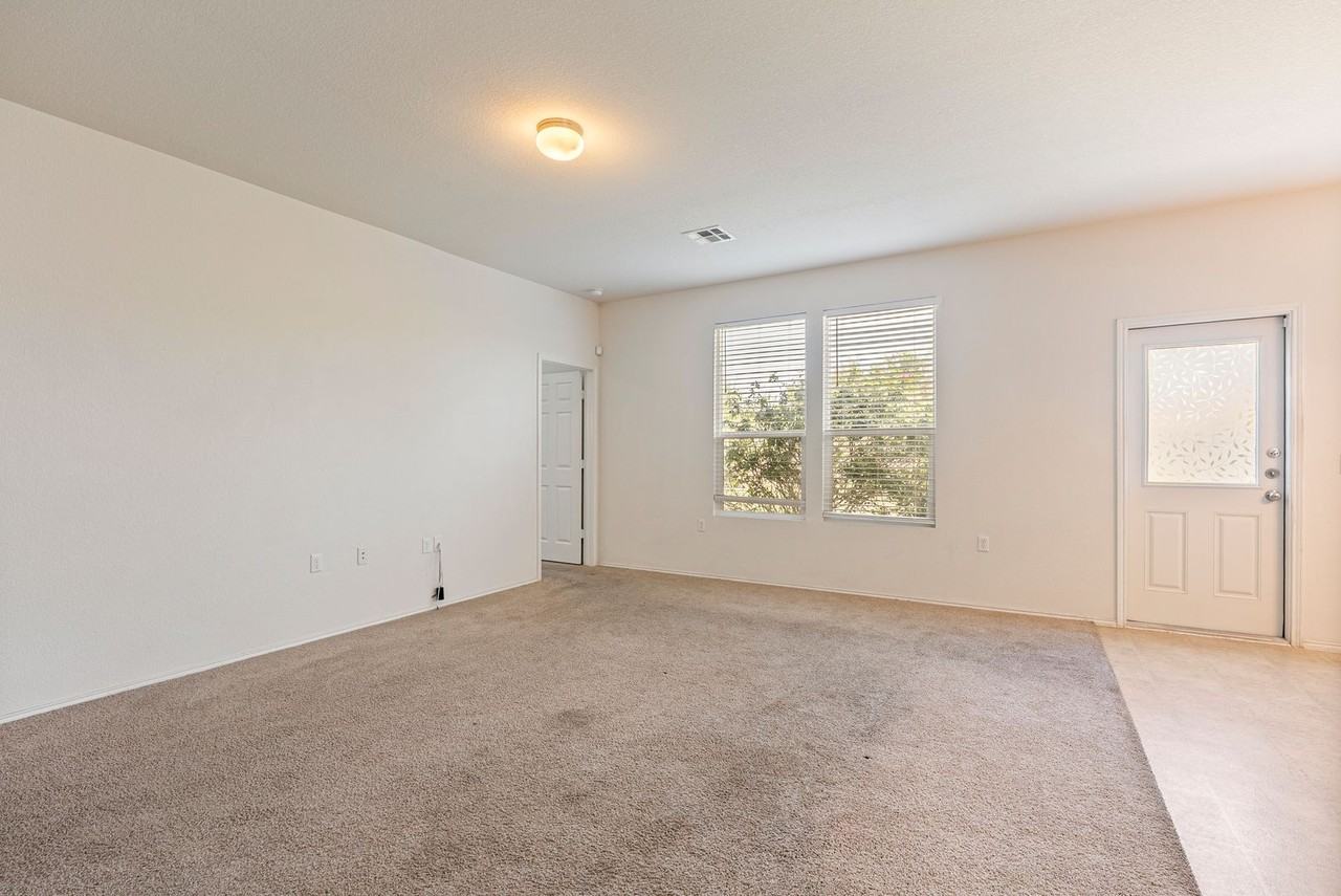 9212 China Rose Dr - Photo 4 of 21