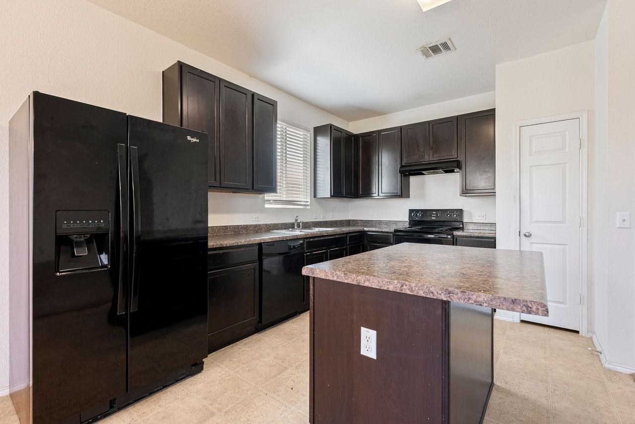 9212 China Rose Dr - Photo 6 of 21