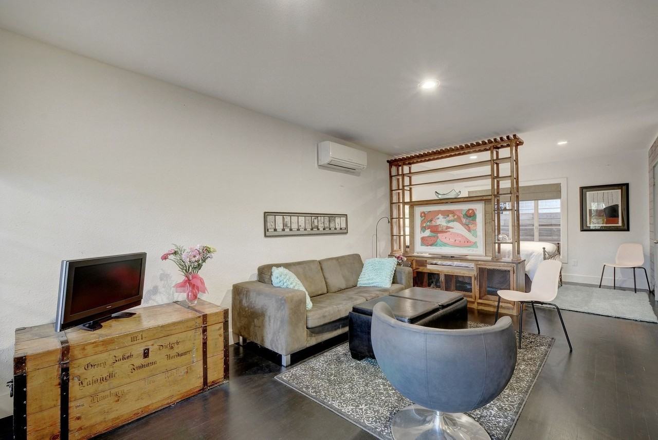 1212 Castle Hill St #3 - Photo 6 of 25