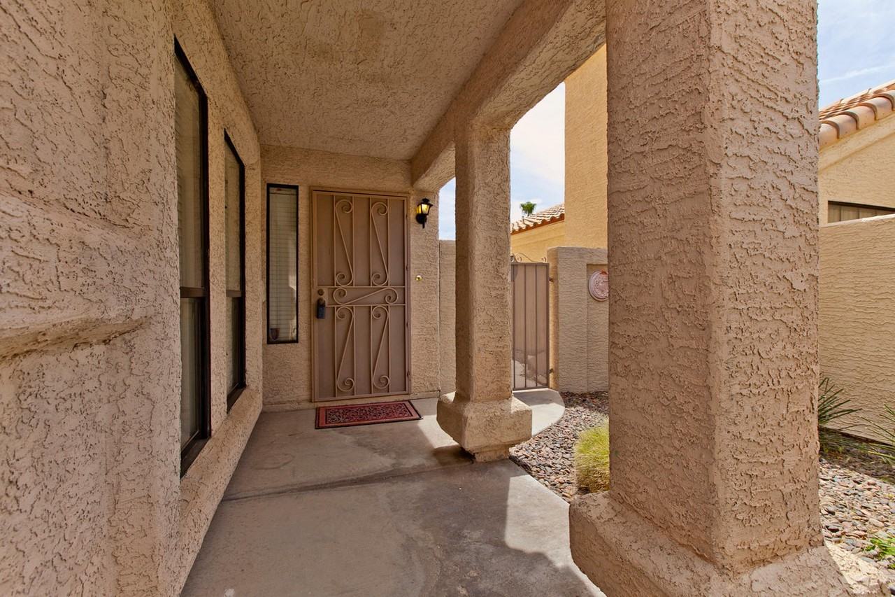 2828 Autumn Haze Ln - Photo 3 of 22