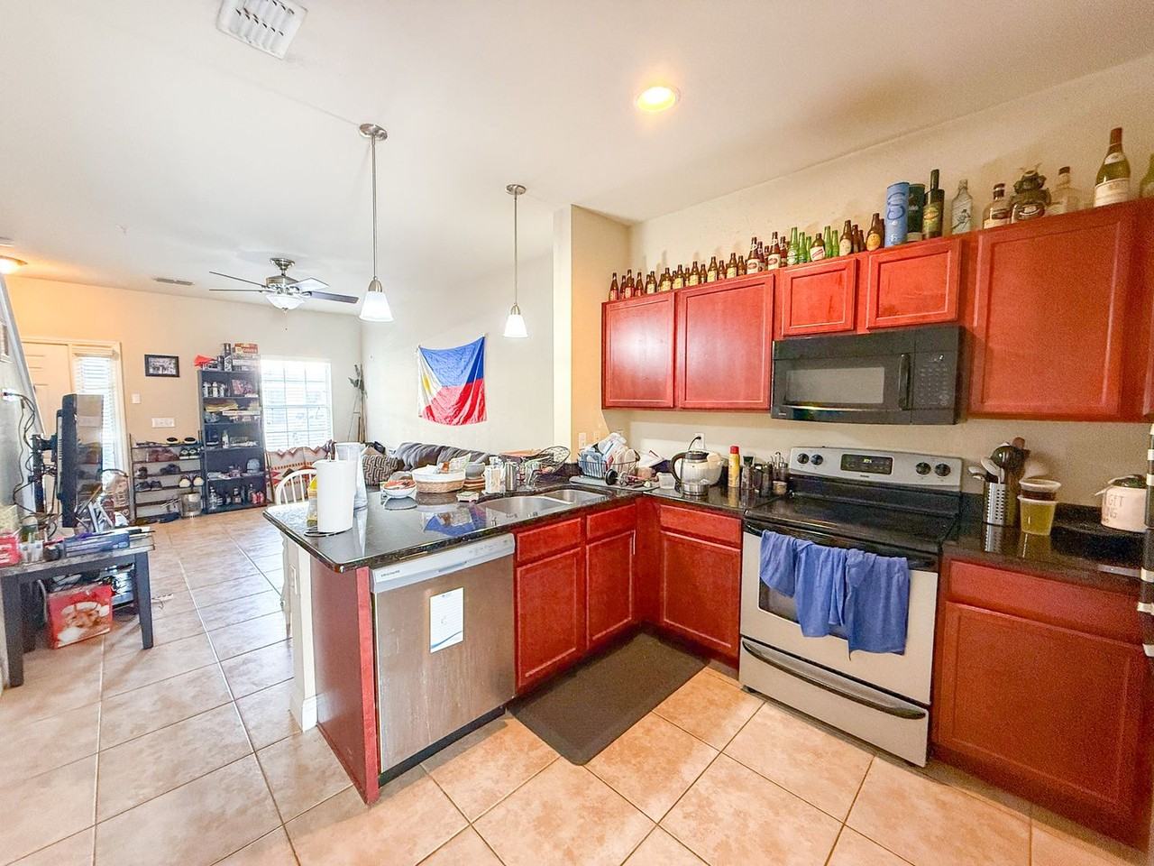 2942 Sw 35th Pl #33 - Photo 4 of 19