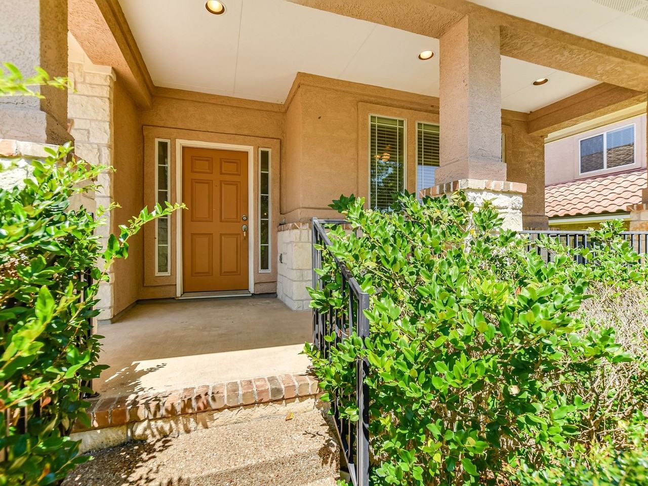 3712 Broadwinged Hawk Cv - Photo 2 of 21