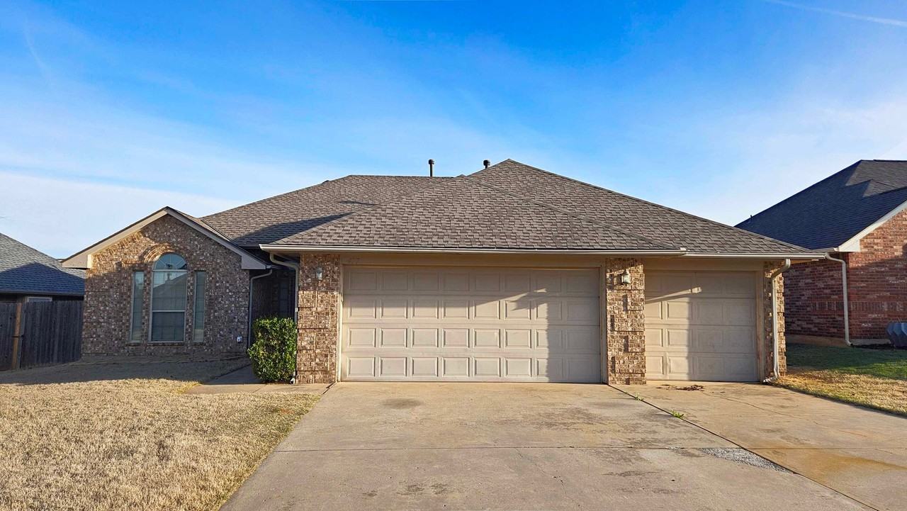 417 E Plantation Ter - Photo 2 of 34