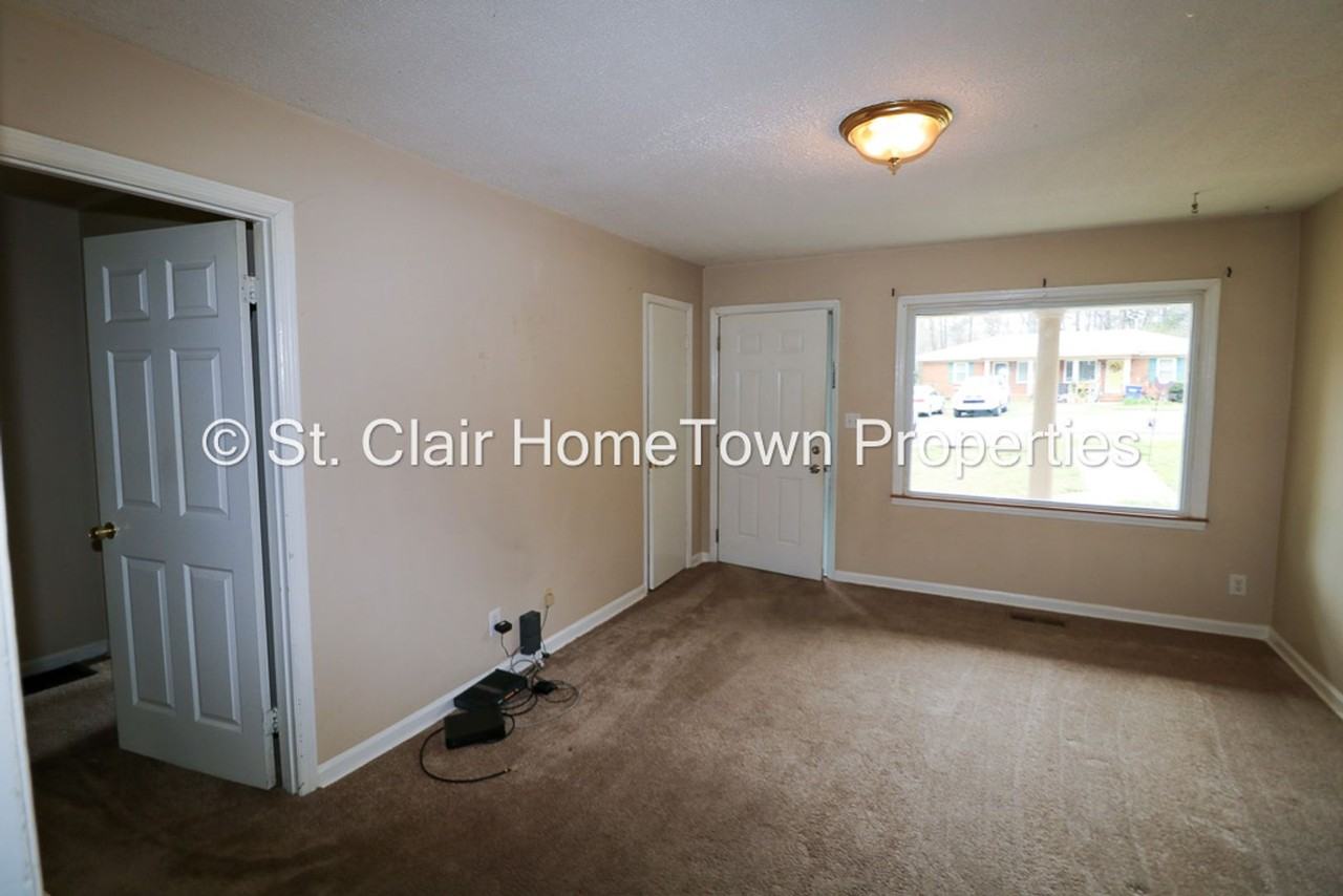 2820 Ridgeway Rd - Photo 5 of 23