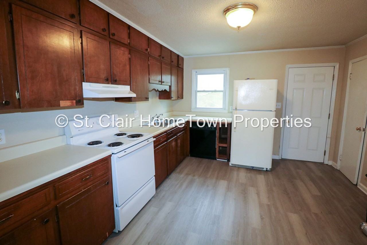 2820 Ridgeway Rd - Photo 7 of 23