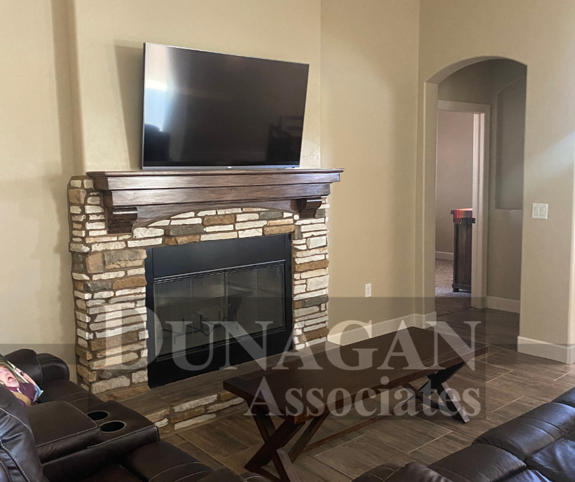 1207 Palo Verde Loop - Photo 2 of 13