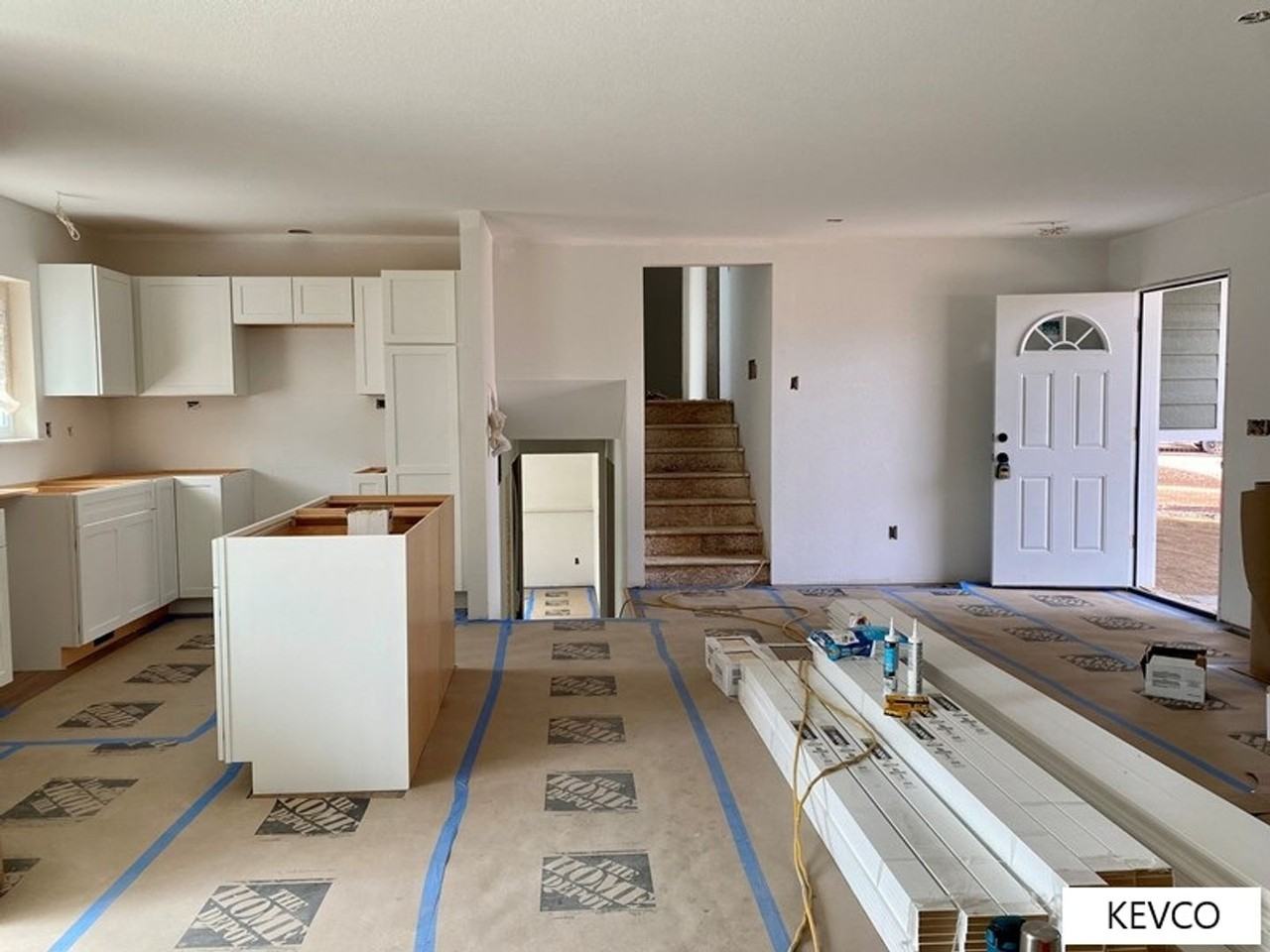 2401 Evergreen Dr - Photo 3 of 21